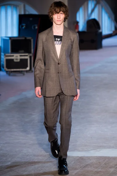 Look 6